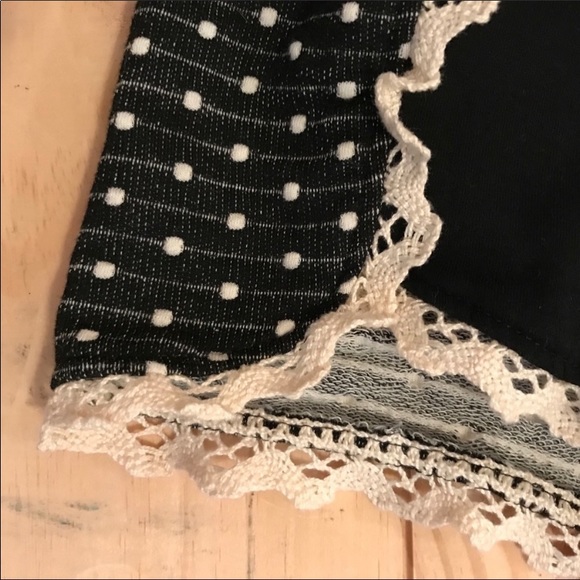 Beach Bunny Polka Dot Crochet Lace Cover-Up Shorts - Picture 4 of 8